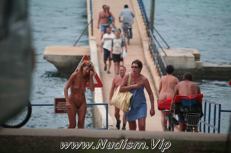 [Image: Crete-FKK-Bridge-Crossing-Pure-Nudism-Images-1.jpg]