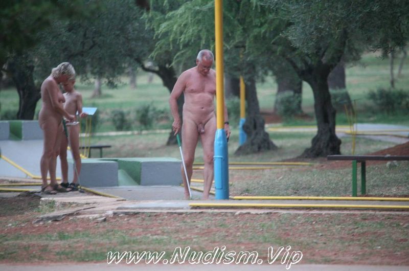 [Image: Pure-Nudism-Gallery-Mini-Golf-Nude-Participants-2.jpg]