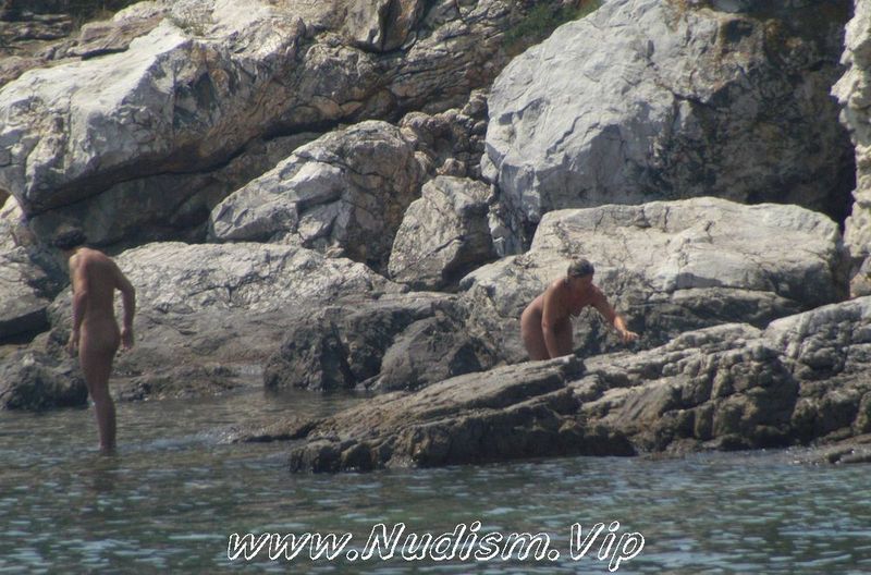 [Image: Pure-Nudism-Images-Croatian-Rock-Front-Coast-2.jpg]