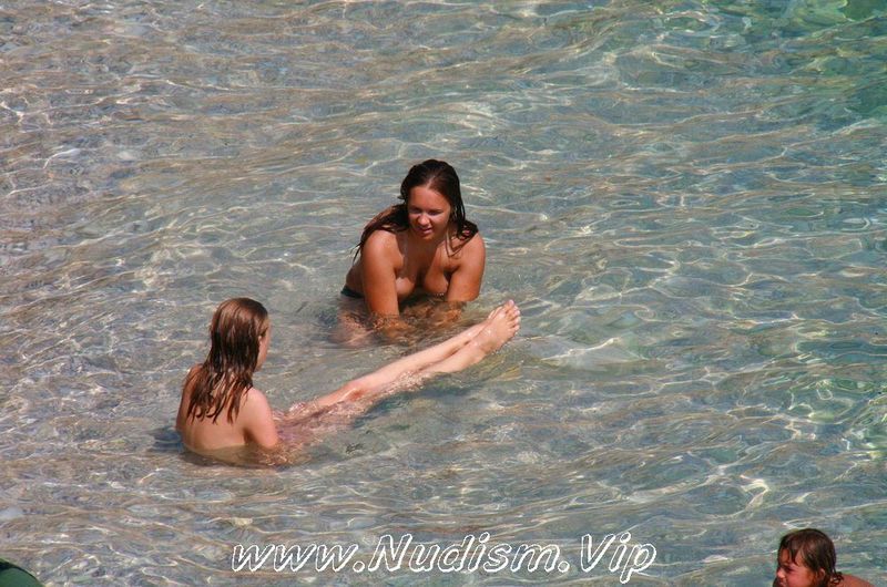 [Image: Ula-FKK-Beach-Front-Shore-Pure-Nudism-Images-2.jpg]